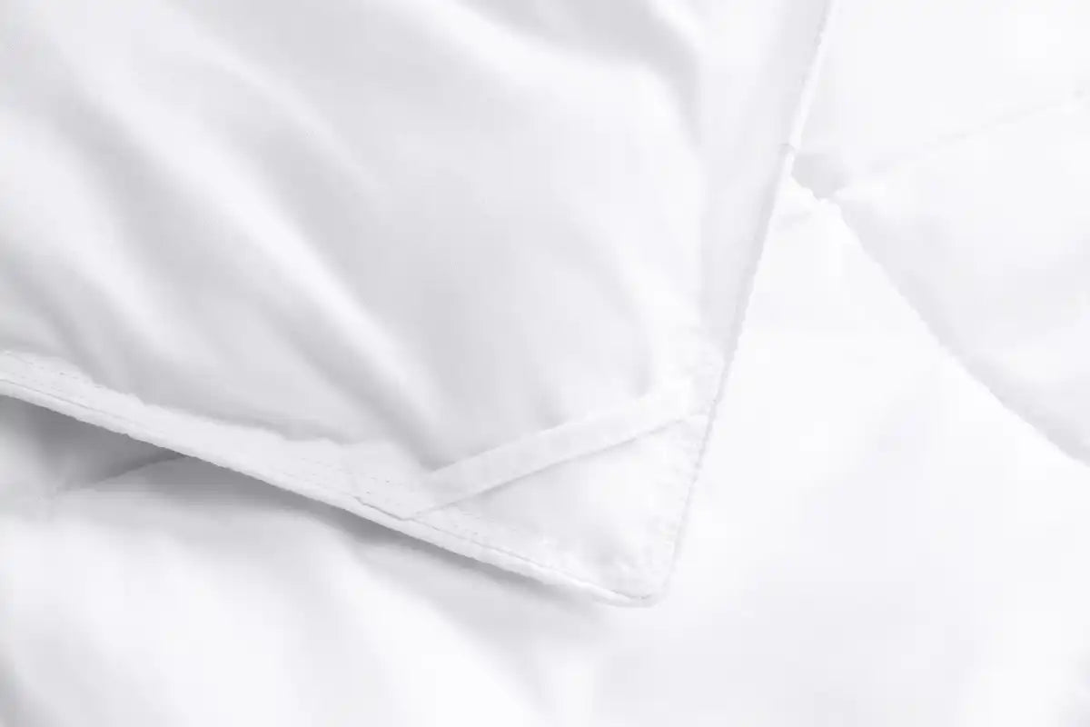 Down Alternative Blanket